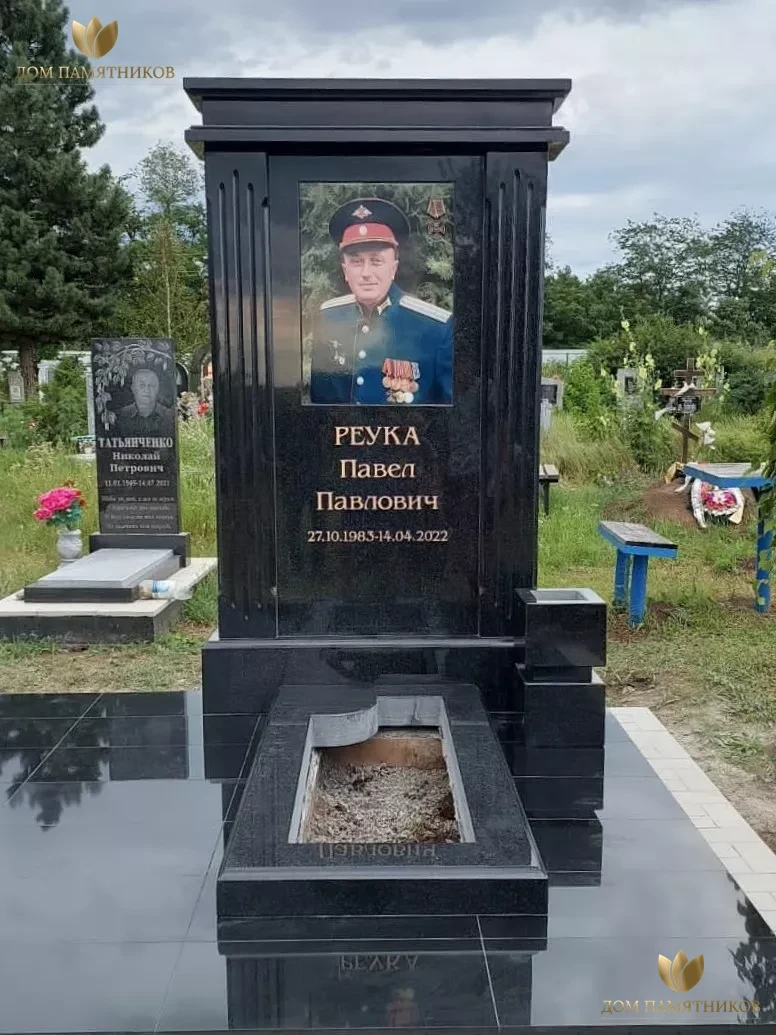 Элитный памятник военному 86
